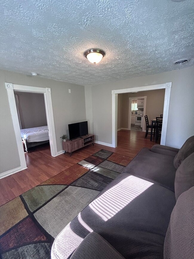 Photo - Fully Furnished Mid-Term Rental in Richmond’s East End