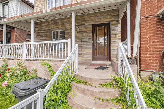 Photo - 15 Balford Ave