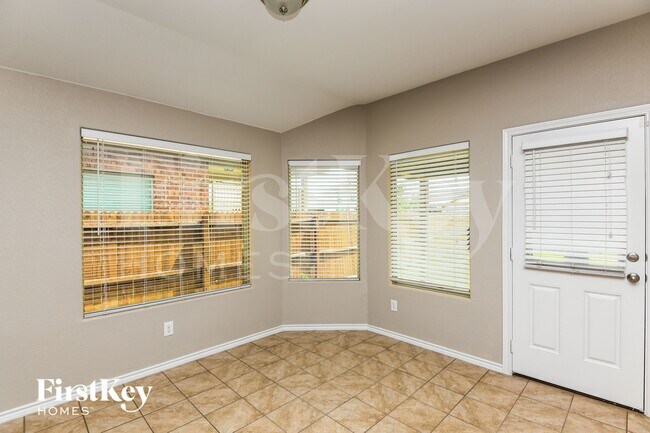 Photo - 5152 Grayson Ridge Dr