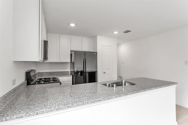 Photo - 9781 Skyhawk Ave