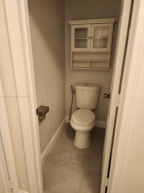 Photo - 10836 SW 243rd St