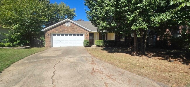 Photo - 2009 Cedarwood Cove