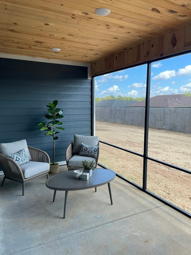 Photo - 640-688 S Harrison Street, Unit 642