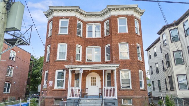 Photo - 19-21-21 Whitmore St