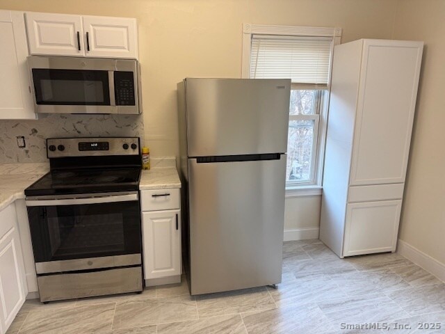 Photo - 211 Knickerbocker Ave