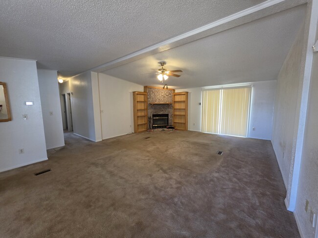 Photo - 6816 Hallmark Ave NE