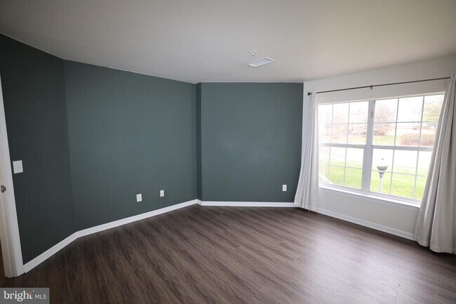 Photo - 45090 Brae Terrace Unit 201