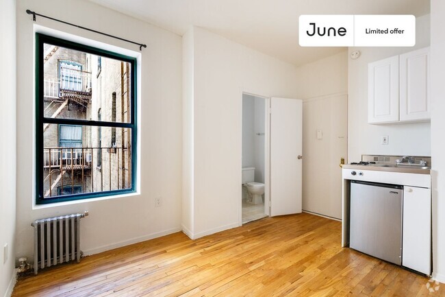 Building Photo - 248 W 64th St Rental