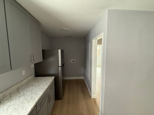 10712 Vena Ave Unit 10712