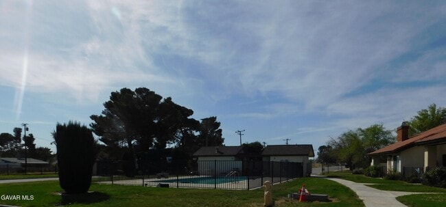 Photo - 21319 Conklin Blvd