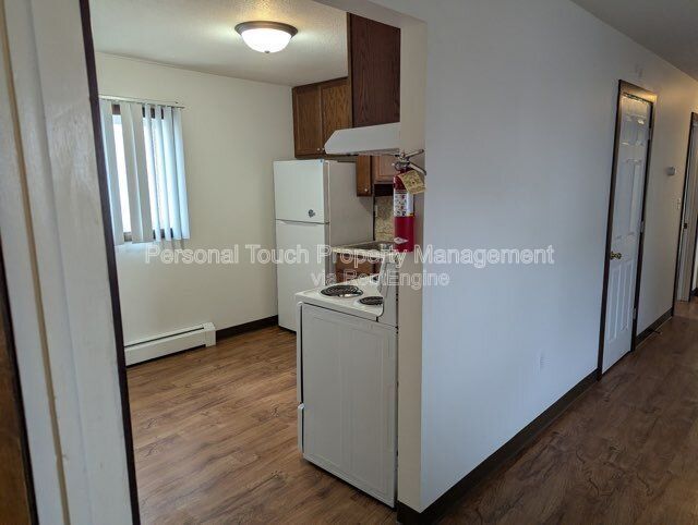 Photo - 541 2nd St N