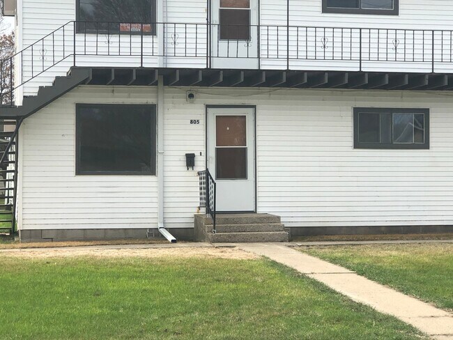 Photo - 815 4th St SW Unit 1