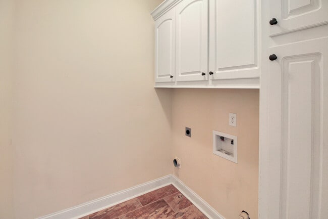 Photo - 114 Huber St