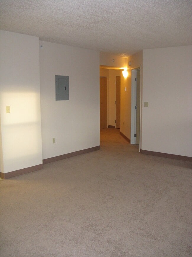 Photo - McKinley Tower Apartments