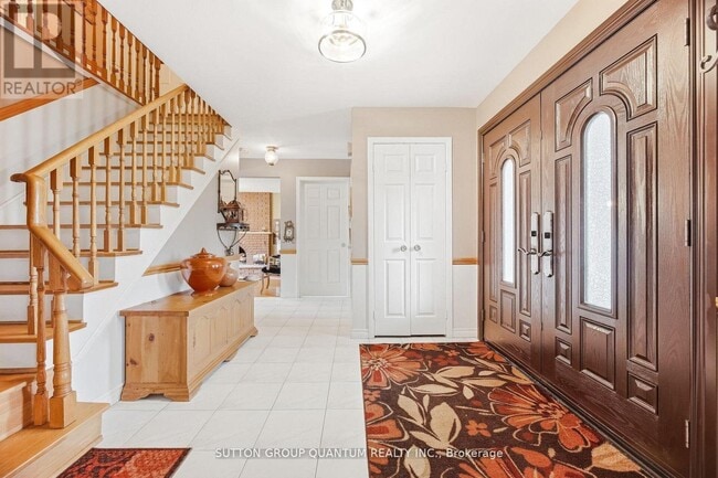 Photo - 1511 Ifield Rd