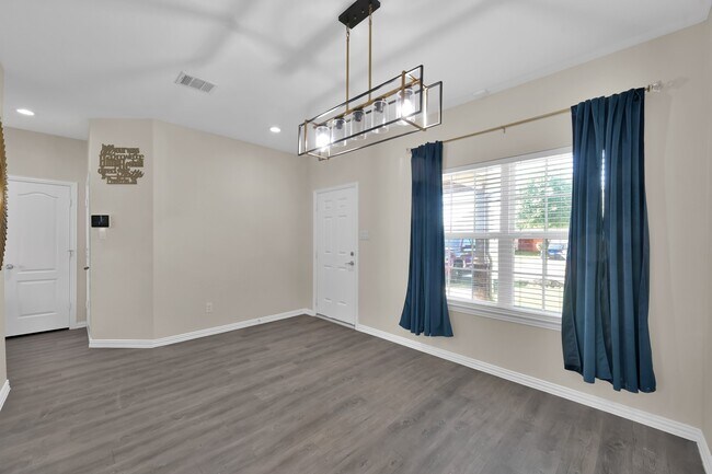 Photo - 11323 Creekway Bend Dr