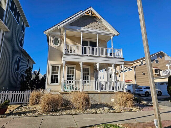 Photo - 101 Adriatic Ave