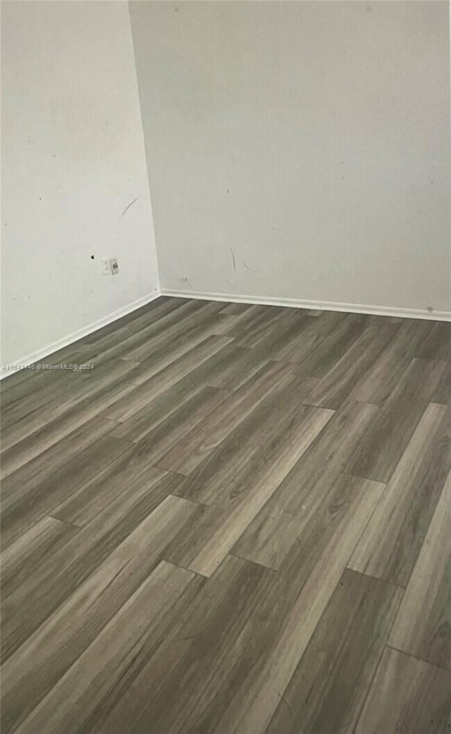 Photo - 7765 SW 86th St