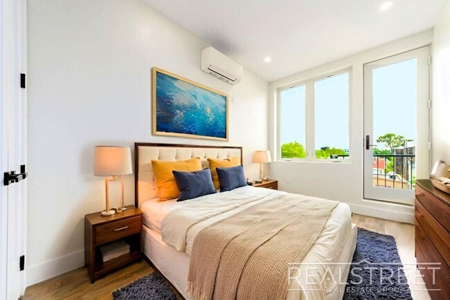 Photo - 1734 Nostrand Ave Unidad 2A