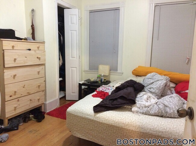 Photo - 3 Warwick St Unit 2