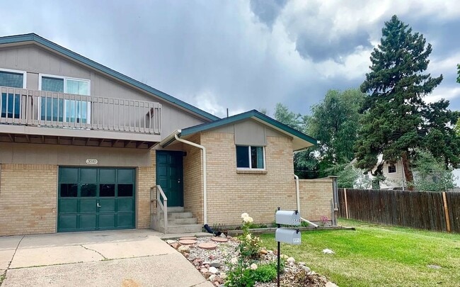 Building Photo - 3510 -3512 Holland Ct Unit 3510