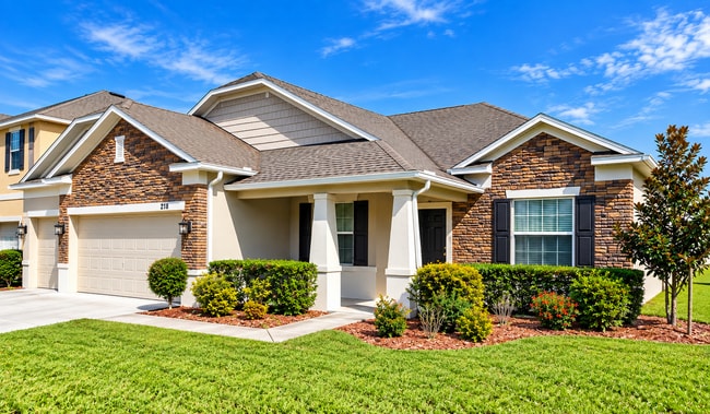 218 Barrington Dr