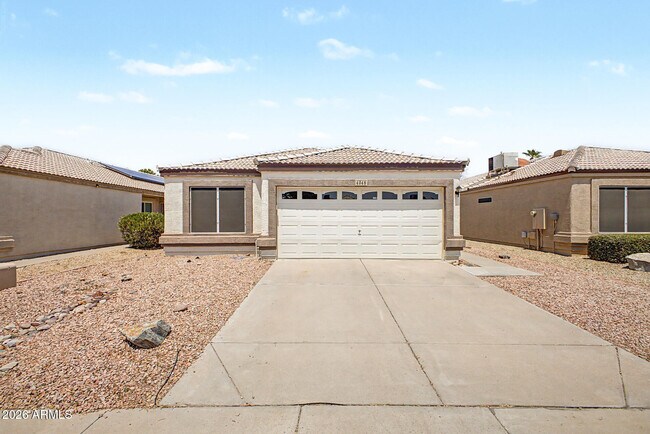 Building Photo - 4348 E Campo Bello Dr