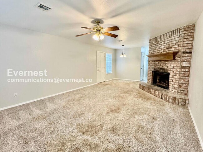 Photo - 820 N Birch Ave