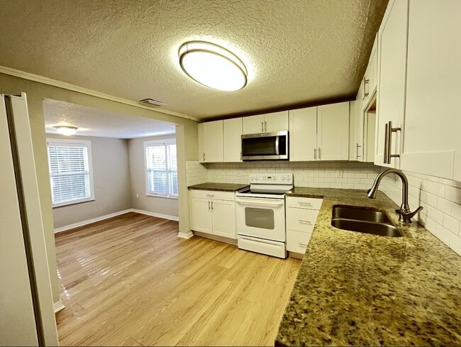 Photo - 37 Haworth Ave