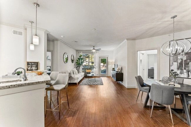 Photo - 10800 Lakeline Blvd Unidad 6301