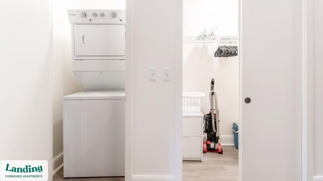 Photo - 425 20th St S Unidad 206