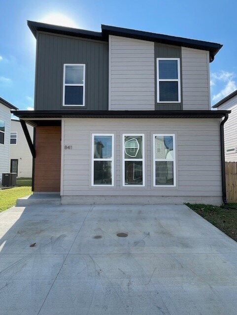 Photo - 841 Massachusetts Ave