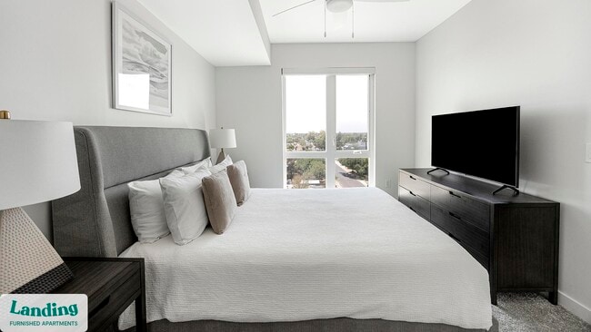 Photo - 707 S Farmer Ave Unidad 6024