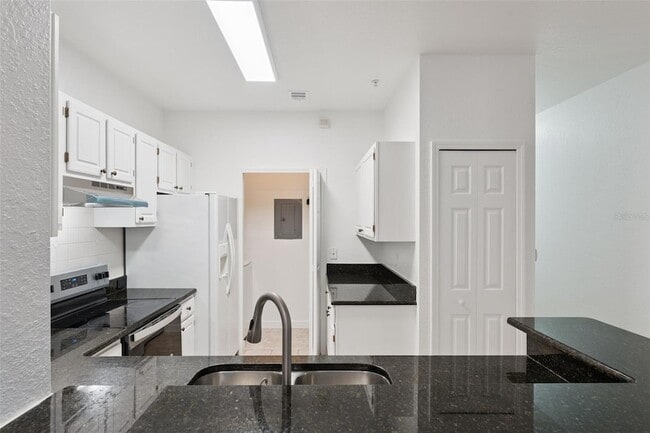 Photo - 2549 Maitland Crossing Way Unit 106