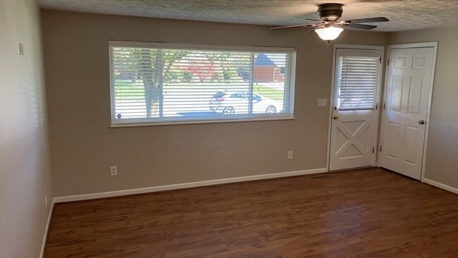 Photo - 6045 Ansbury Dr