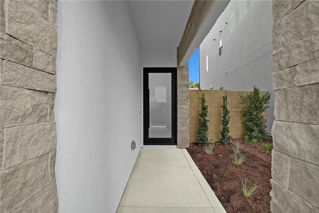 Photo - 168 Creation