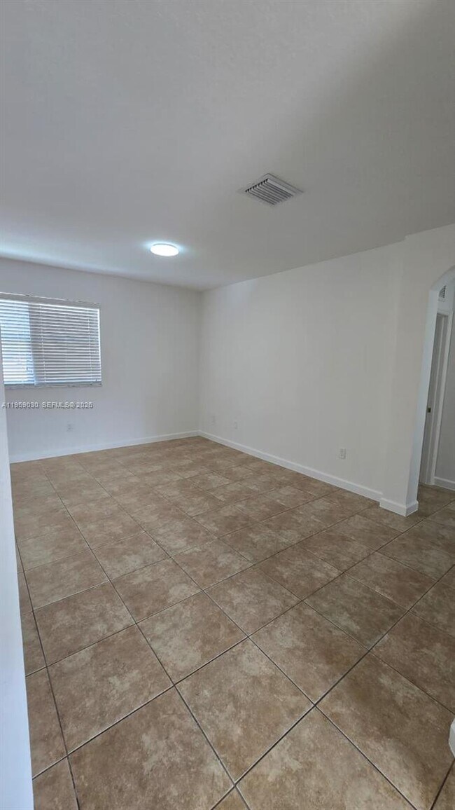 Photo - 1480 NE 33rd Ave Unit 210