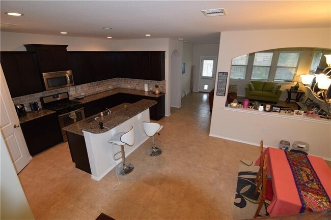 Photo - 325 Banin Malone Ln