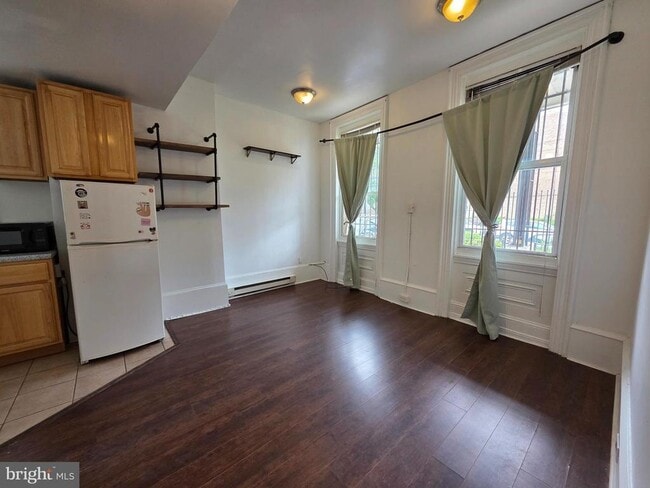 Building Photo - 38 N 40th St Unit 1F Rental