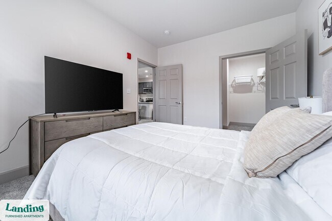 Photo - 3031 Eden Ave Unit A408