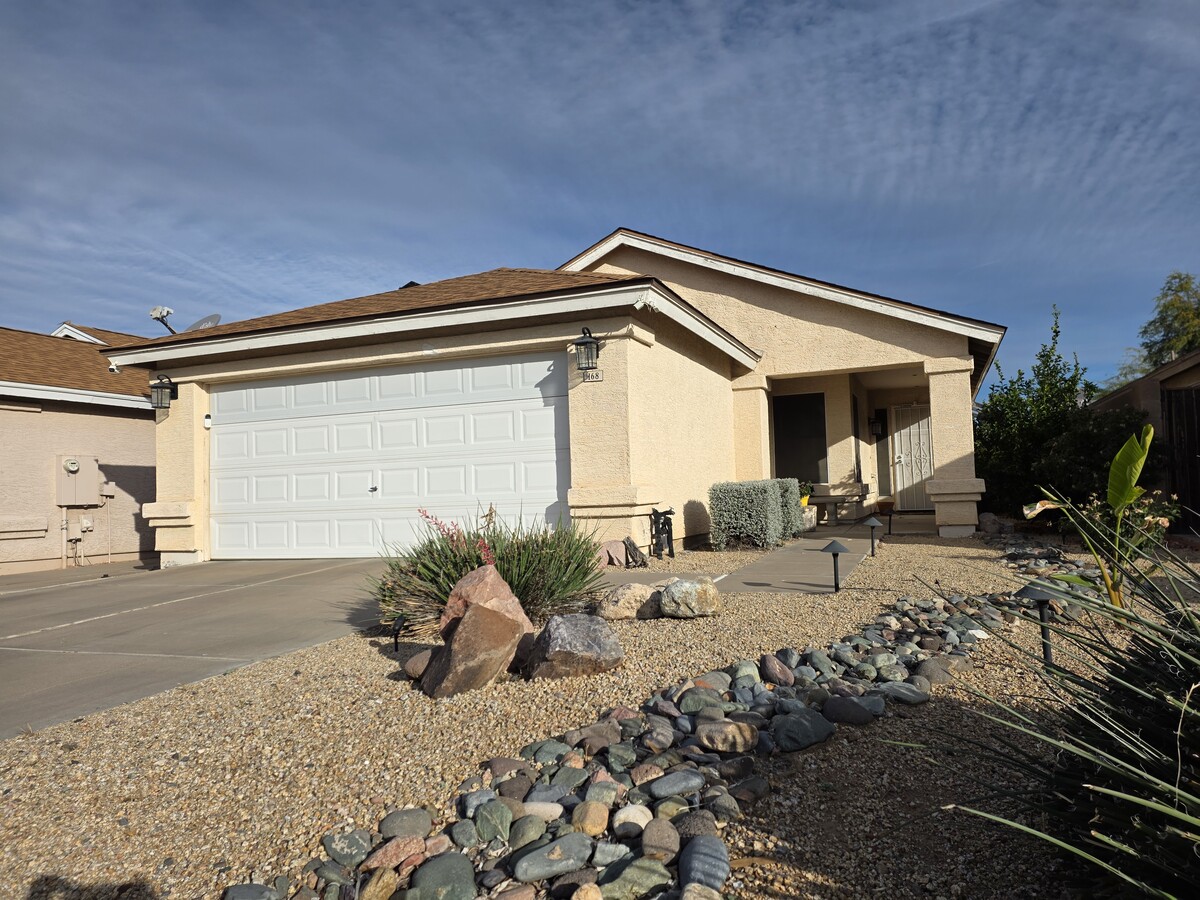 Photo - 168 W Mohawk Dr