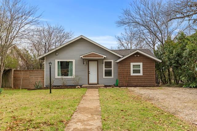 Building Photo - 8910 San Leandro Dr