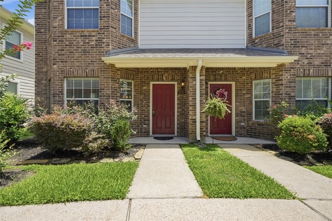 Building Photo - 2031 Kemah Village Dr