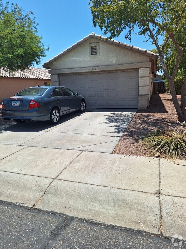 Building Photo - 14933 W Caribbean Ln Rental