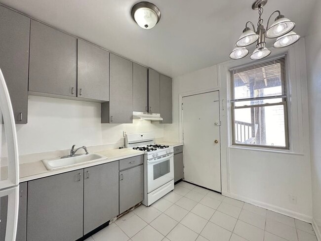 Photo - 4407 N Keystone Ave Unit 2