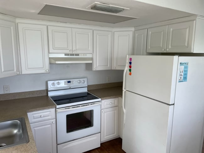 Photo - 627 92nd Ave N