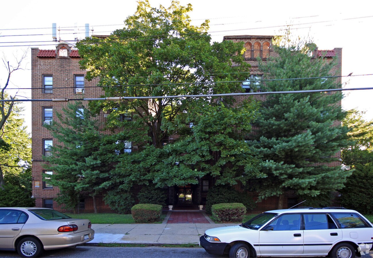 Virginia Towers - Virginia Towers