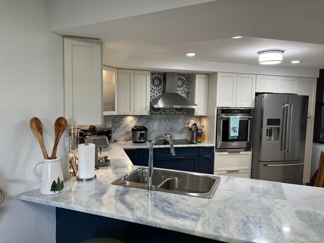 9500 S Ocean Dr Unit 201