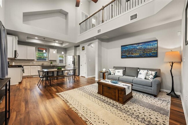 1404 Jenkins Bnd