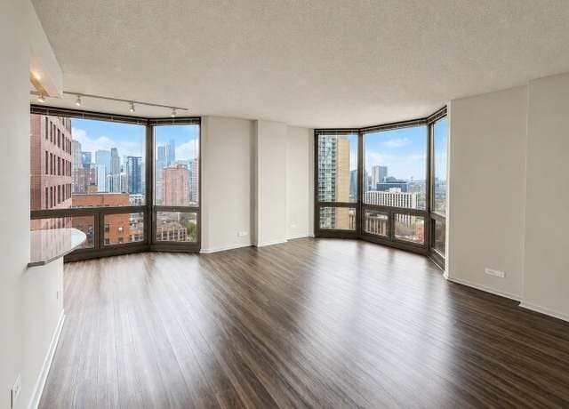Photo - 55 W Elm St